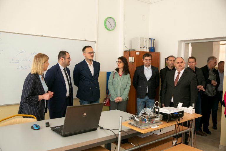 Përurimi i investimeve në vlerë rreth 346,000.00€ në shkollën “Mehmet Isai”