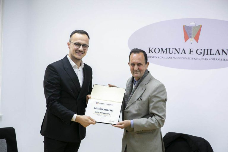 Sot është mbajtur ceremonia e pensionimit të zyrtarit komunal, Zija Ramadani