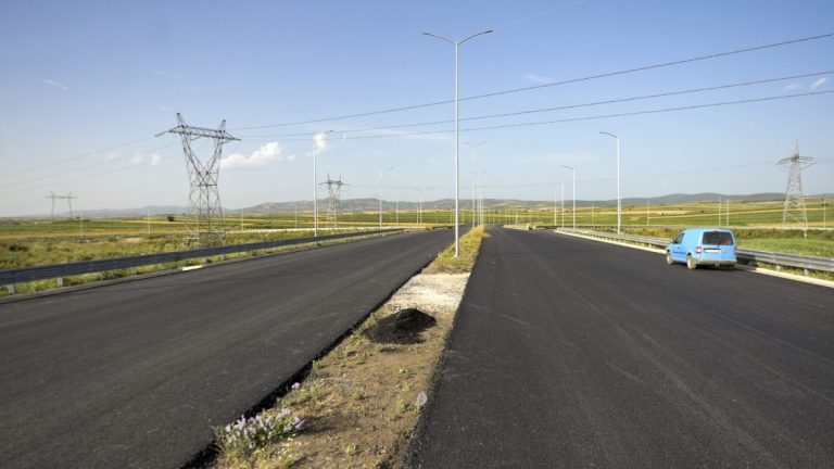 Kurti: Po bëhet autostrada e Gjilanit