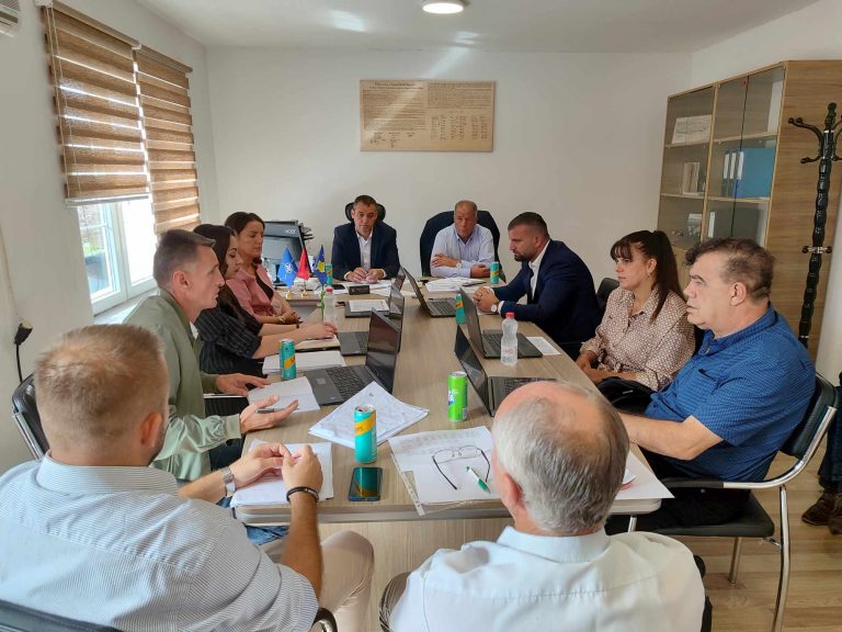 Komitetit për Politikë dhe Financa mbajti mbledhjen e 8-të të rregullt