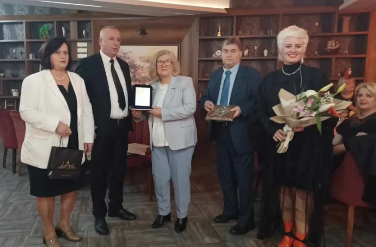 U pensionua profesoresha e fizikës Hyrmyze Shkodra