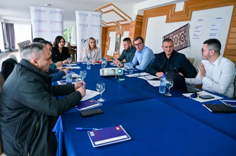 Është mbajtur punëtoria e radhës e Forumit për Transparencë Komunale
