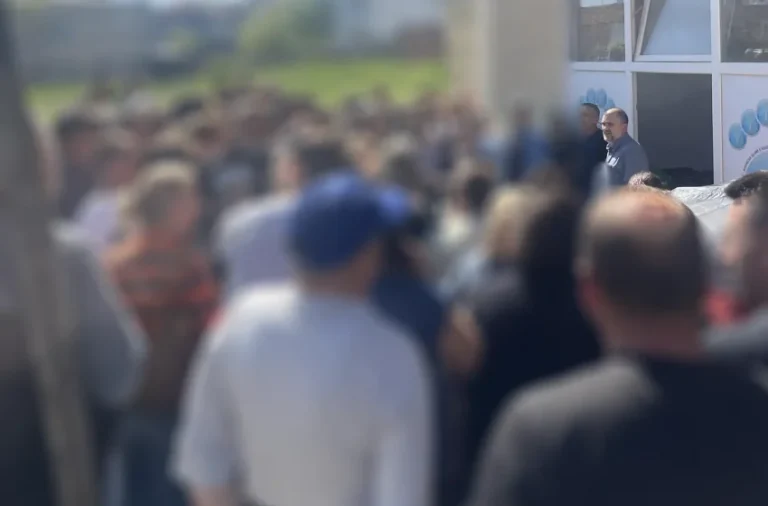 Në prag të Festës së Bajramit, “Bereqeti” shpërndanë pako ushqimore