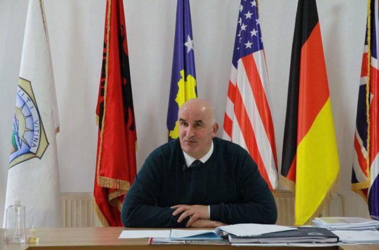 Kryetari i komunës së Vitisë Sokol Haliti reagon ashpër ndaj Ministrisë së Financave