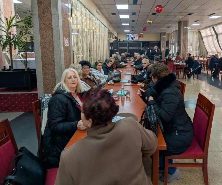 Vetëvendosje: Për të gjitha moshat, cep më cep Gjilanit