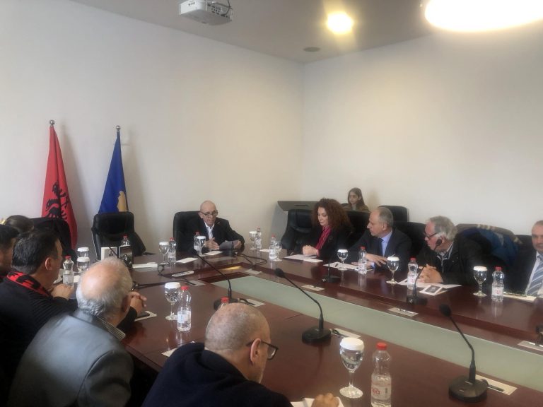 Në kuadër të “Flakës së Janarit”, promovohet romani “Tivari” i autorit Hajrush Redenica