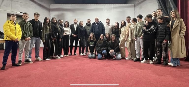 Haliti përgëzoi Qendrën Kulturore “Anamorava” dhe rininë vitiase për përfaqësuesimin e shkëlqyer në arenën ndërkombëtare