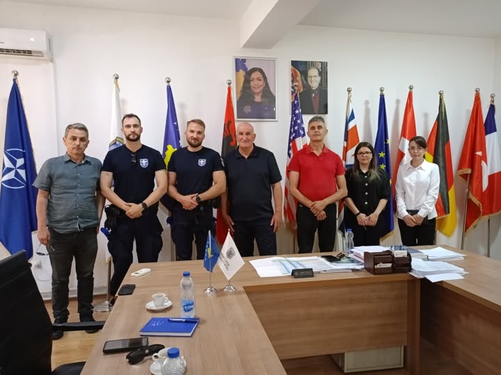 Kryetari Haliti priti në takim zyrtarët policor të EULEX-it