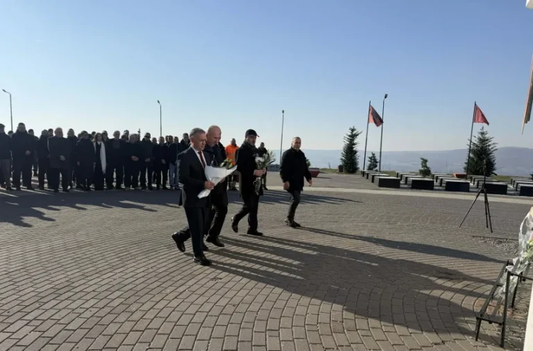 Ahmet Isufi: Lavdi e përjetshme dëshmorëve dhe nderim i pafund veteranëve të UÇK-së!