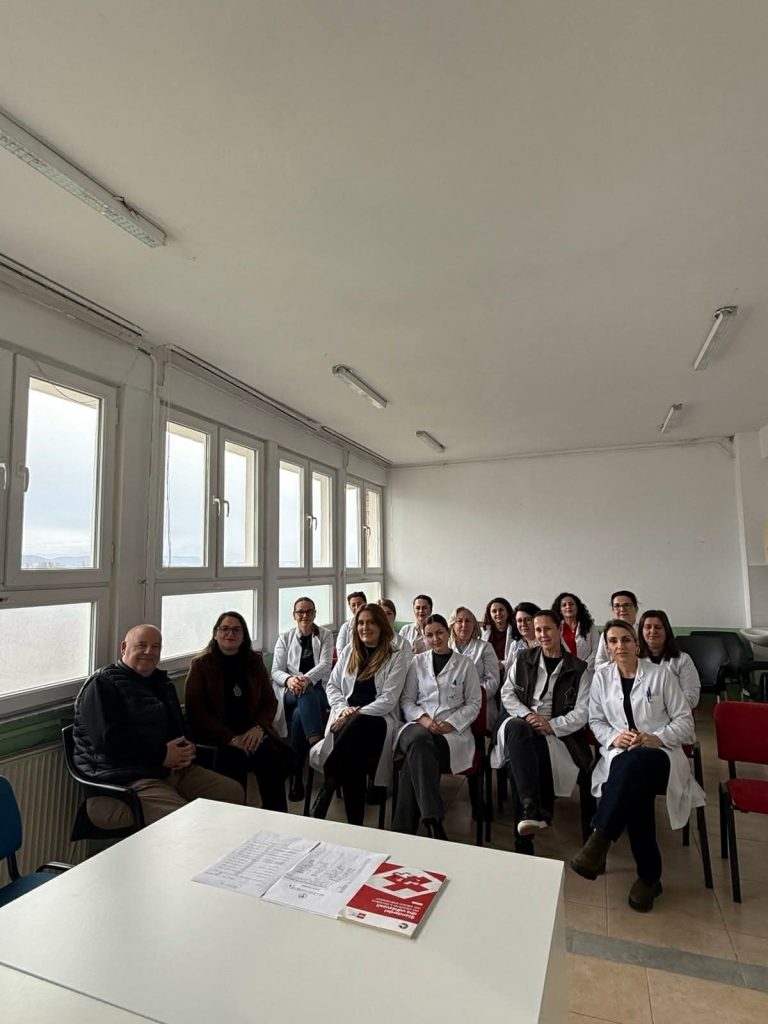 Shënohet java për vetëdijësimin ndaj kancerit të qafës së mitrës në Viti