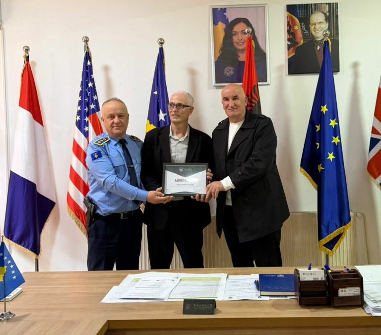 Kryetari Haliti ka pritur në takim zyrtarin policor Rrustem Rrustemi me rastin e pensionimit