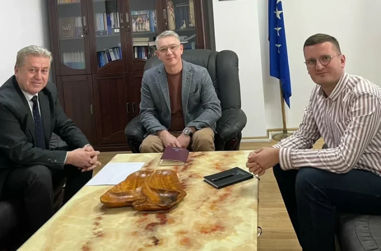 Takim bashkëpunimi mes Fakultetit Juridik dhe Gjykatës Themelore në Gjilan