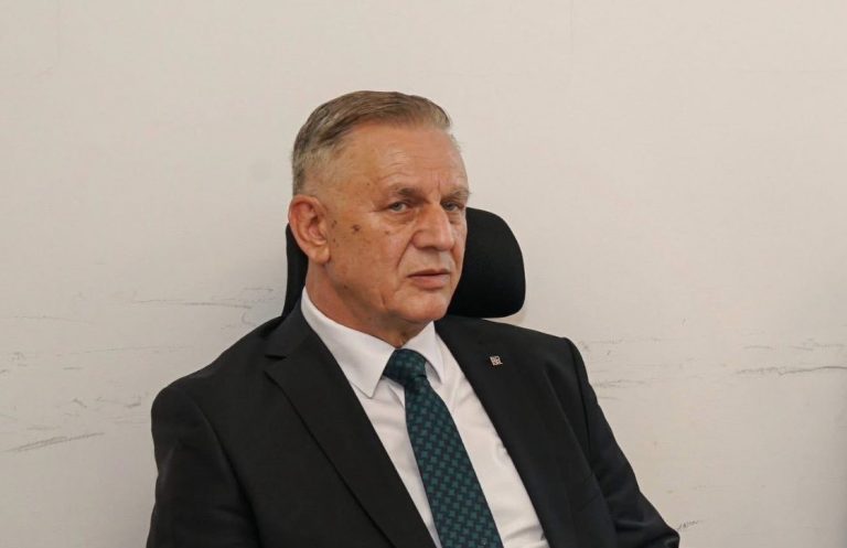 Pensionohet Dr. Jashar Ramadani